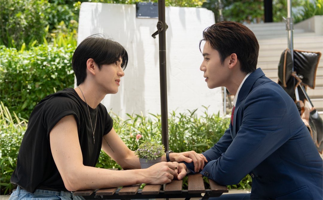 whitechoc_p's tweet photo. นี่ร่างกายเราเป็นอะไรเนี่ย หยุดยิ้มไม่ได้เลย😳😳😳😳😳😳😳😳😳😳😳😳😳😳
เขินอะแค่นั่งมองตากันเคมีระเบิดระเบ้อ
ปล.ใครเขินกันwaa หูแดงมาก555555

-#jimmysea -
( #jimmyyjp #sea_tawinan ) https://t.co/Xvizd8SGop