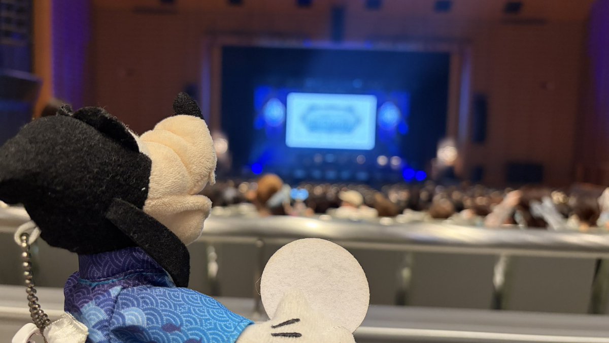 light_miyu113's tweet photo. 体調ギリギリ回復し、ディズニーシー25周年コンサートへ✨
シー20周年、ランド40周年に引き続き3回目🎉

大好きなエンタメのパワー感じてきました💕

#スパークリングジュビリーインコンサート https://t.co/pjcyTJ5Sds