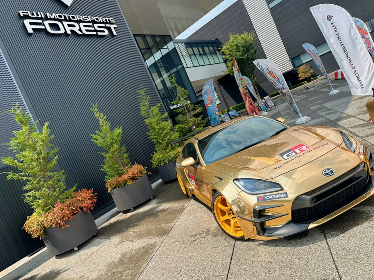 aasitakako's tweet photo. 今日も蒸し暑い🏎️🥵 https://t.co/GEI6afnV1j
