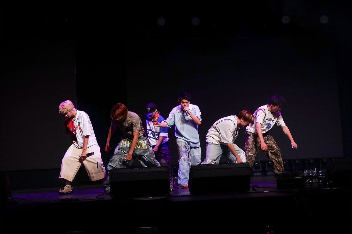 modelpress's tweet photo. BE:FIRST、アメリカ・アリゾナ州で開催
ダンス世界大会のハーフタイムショー出演⭐️

4年連続世界チャンピオンのSOTAが凱旋✨️

最新曲「BRUCE WAYNE feat. Flo Milli, ATL Jacob」を初パフォーマンス📢
https://t.co/LalDRRno7k

📝「2026 World Hip Hop Dance Championship - World Finals」 https://t.co/bWzGmBoNuN