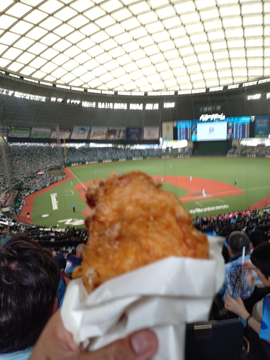 zero4therain's tweet photo. 昨日林安可が打つと見越して食べたティラミス https://t.co/i1yeFpjcQR