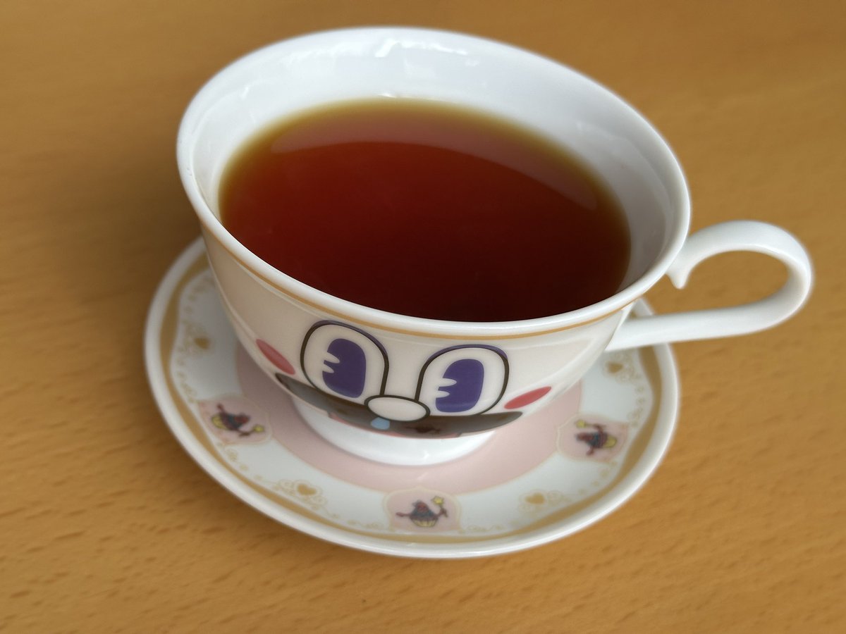 arnhem_mcz's tweet photo. 今日は優雅なティータイム
紅茶☕️美味しい
#あーりんミュージアム
#あーりん
#佐々木彩夏 https://t.co/15Qet88k1g