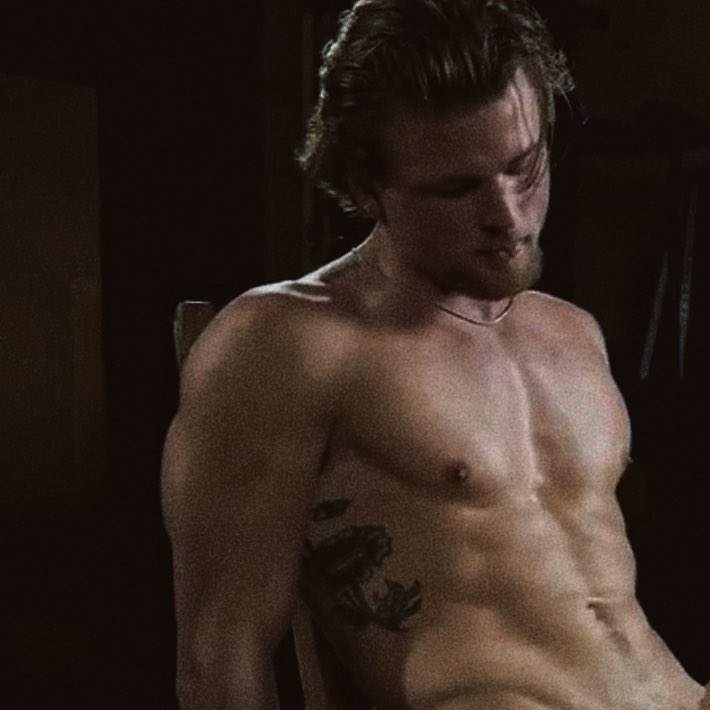 ManstheticXXX's tweet photo. @GunnarBishopx ✨ https://t.co/xnySE8MWyU