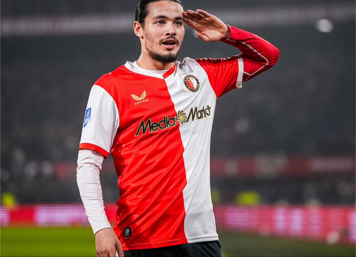 guidetski's tweet photo. Daar gaat vandaag onze jongen. Veel geluk in Newcastle, Anis 🥹 #feyenoord #AHM #NUFC https://t.co/iSdq86FOlz