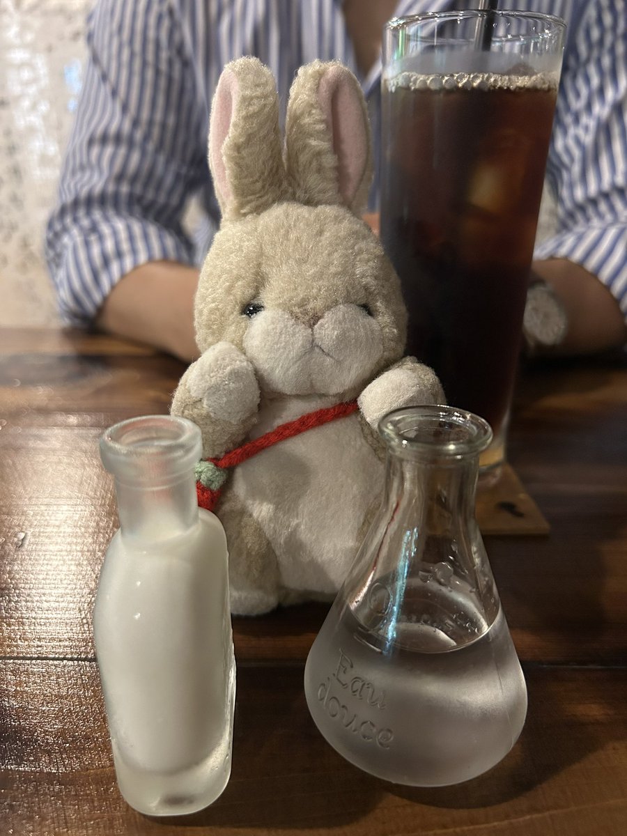 hassychacha's tweet photo. みるくとがむしろ　いれる派？ https://t.co/VlY8vbo8Ds