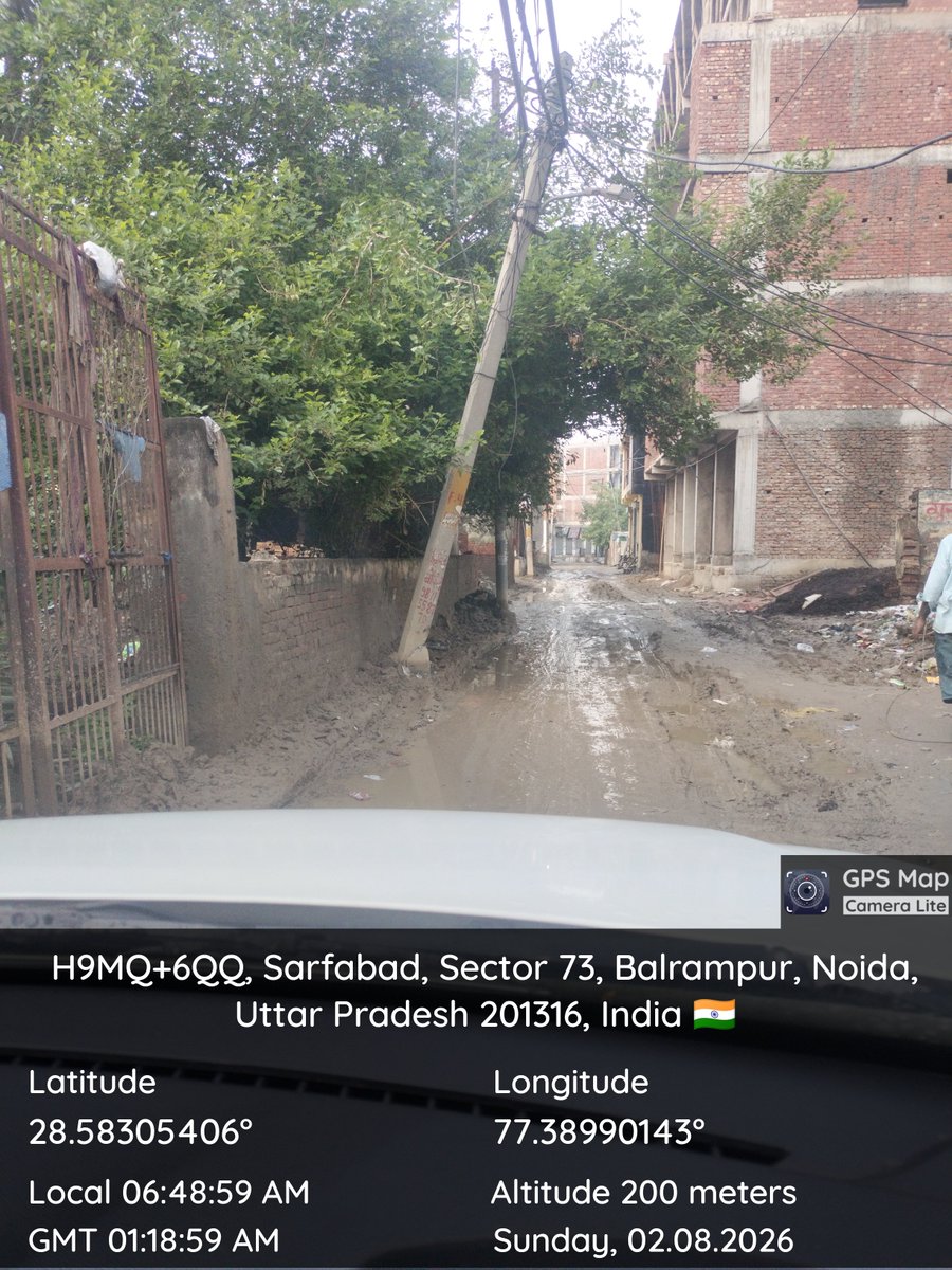 ThePunditStudio's tweet photo. @PVVNLNOIDA @CeoNoida @PVVNLHQ @1912PVVNL @MdPvvnl @UPPCLLKO Feeder 4 Pole Number 995 Mukhiya Market road Pandit Colony Village Sarfabad Sector 73 Noida near Gali no 5/6 pole is about to fall please help it is currently in life threatening position please help https://t.co/OC0fAkLHnB