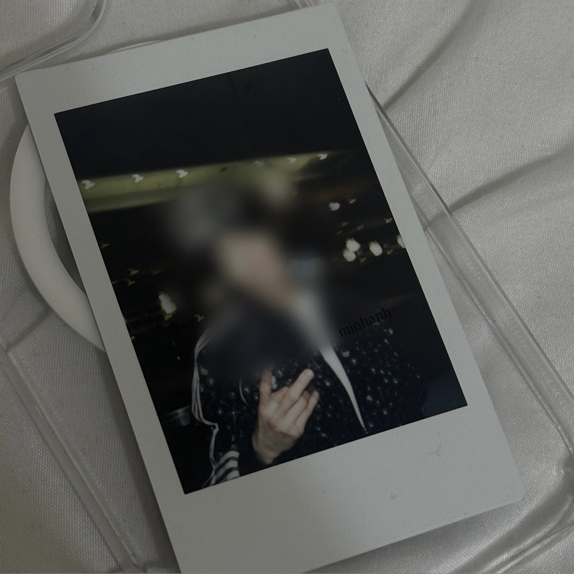 sjybbie's tweet photo. i fear this pic is too dangerous to reveal 😳😳 https://t.co/5aE5oLwEht