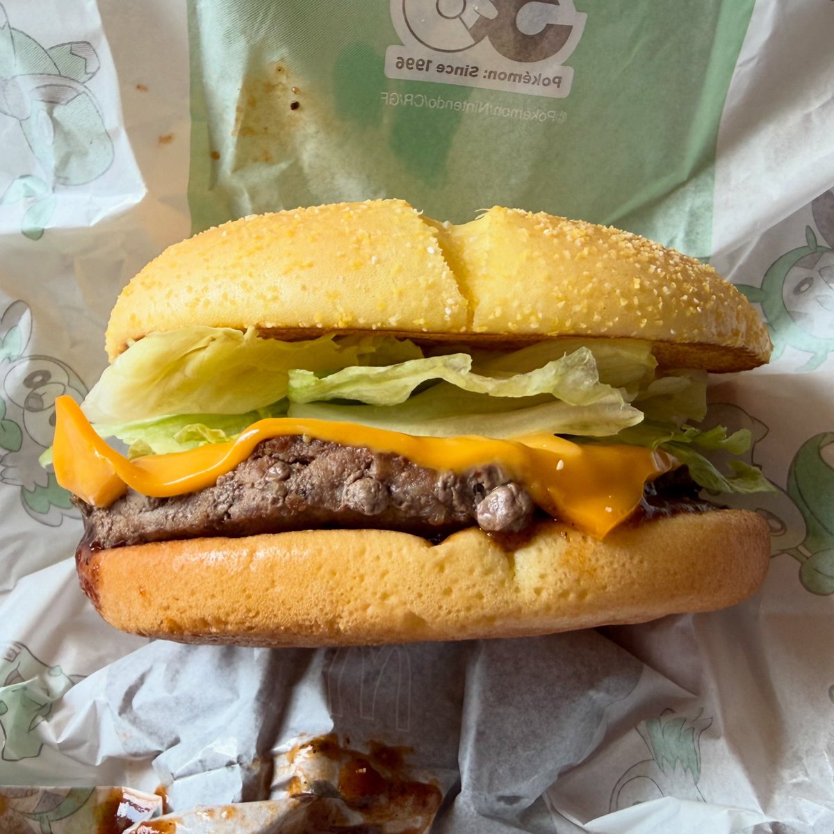 koichiro0202's tweet photo. マクドナルド
炙り醤油風ダブル肉厚ビーフ(ソース抜き)🍔
ダブルチーズバーガー(ケチャップ抜き)🍔
タルタルデミ肉厚ビーフ🍔 https://t.co/T53JTEandw