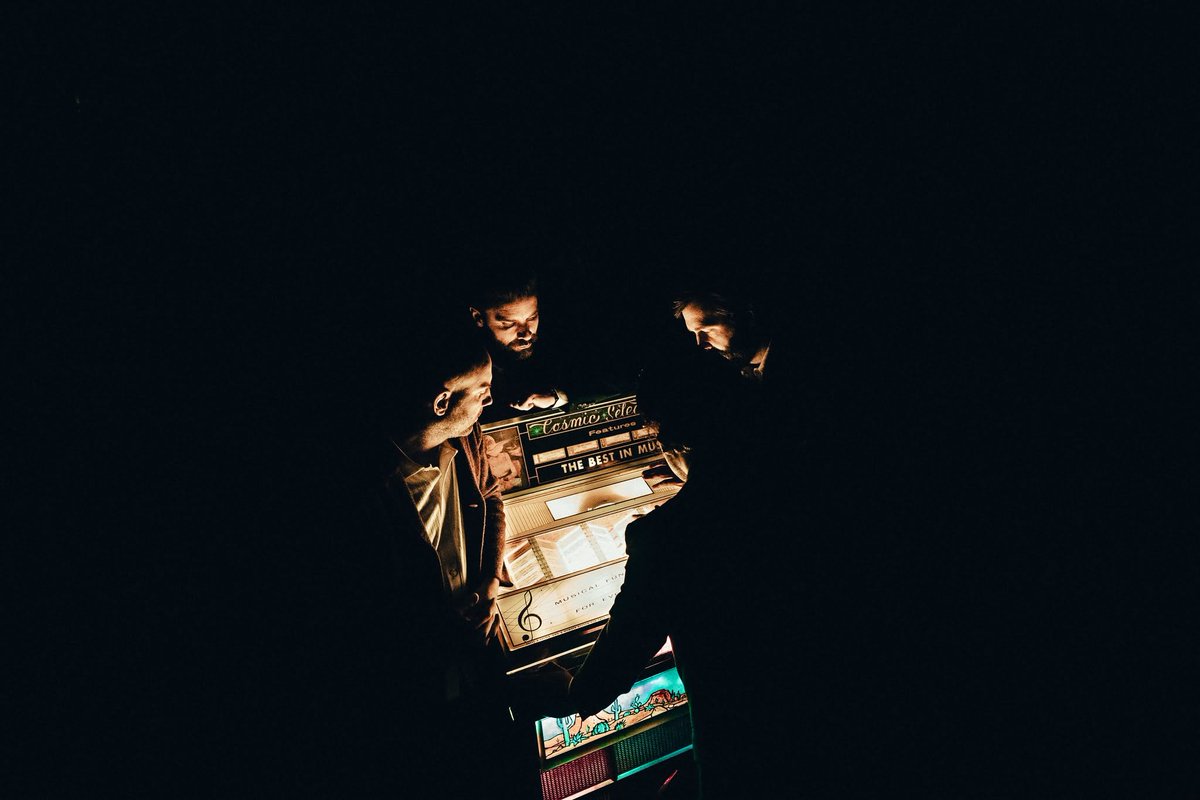 imTicketsID's tweet photo. Lord Huron Tickets

Lord Huron

Sun, Aug 2 • 8:00 PM
@ The Anthem, Washington DC

Buy Tickets : https://t.co/ct2NvJ7IgS

#LordHuron #LordHuronTickets https://t.co/SoqCnhZm2g