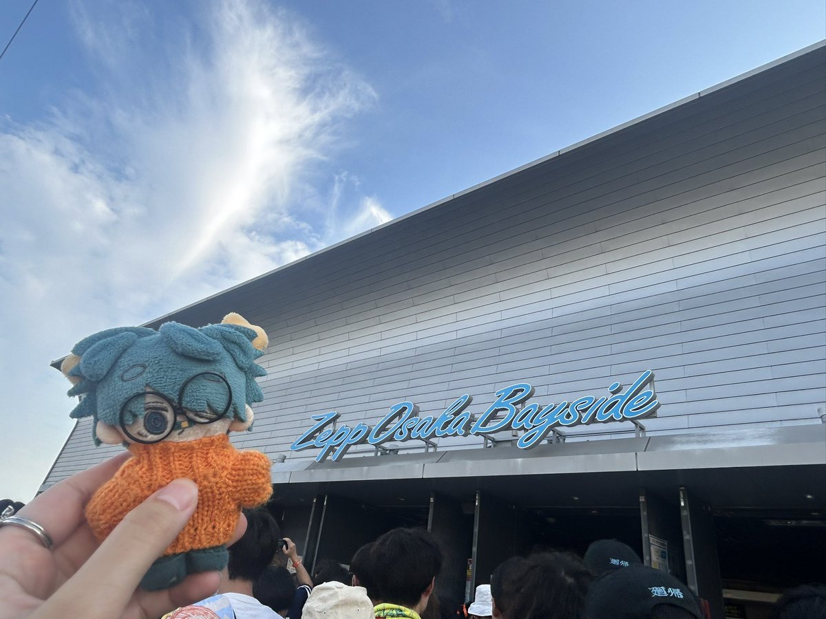 kimini_sekai's tweet photo. Eve Zepp Tour 2026 廻帰📍Zepp Osaka Bayside

後方だったけどめちゃくちゃ視界良好でいぶくんやバンドメンバーの姿がはっきり見れてよりライブ楽しめた😭🤍群青讃歌大好き過ぎて爆沸してたら、いぶくんラスサビ入りミスってみんなで大合唱始まって楽し過ぎた😂来年の廻帰ツアーも楽しみ◎

#廻帰 https://t.co/WNHcAh9zdx