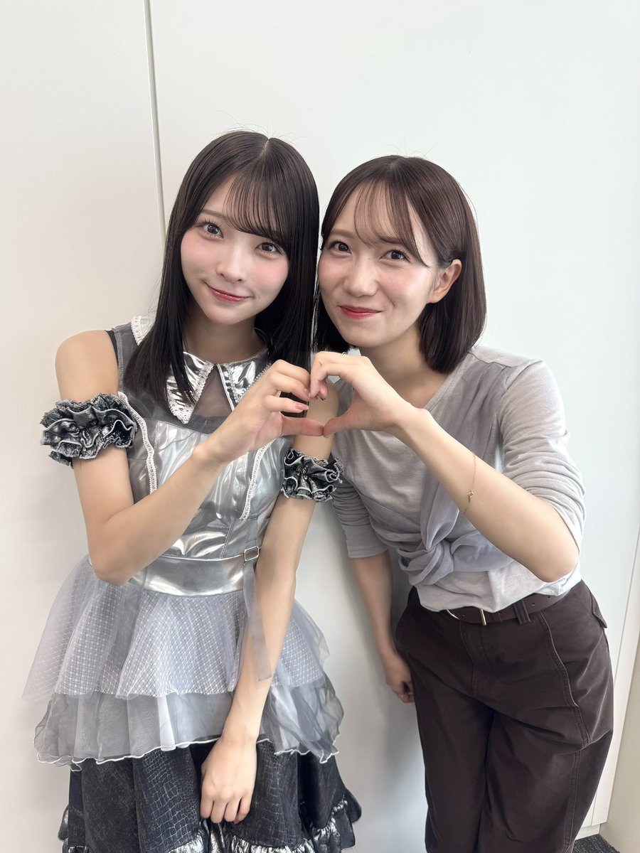 Hiyori_Seno_'s tweet photo. #TIF2026
『BEEEEM』さんにて
掲載していただいてます！
🔗https://t.co/lCOW6Keuio

去年に引き続き今年も！
元26時のマスカレイド 江嶋綾恵梨さんに
取材&撮影をしていただきました🥺💐✨

AsIsの楽曲や衣装をたくさん褒めてくださって
すごく幸せな時間でした！♡
取材も撮影もとても楽しかったです😽

お写真も撮っていただきました📸⟡.·
ありがとうございました！