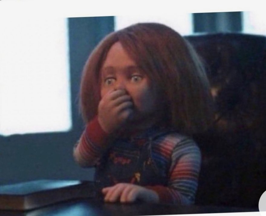 exoticvivi's tweet photo. When y'all arguing and he's lowkey eating you up😂 https://t.co/K2A2E1bjBO