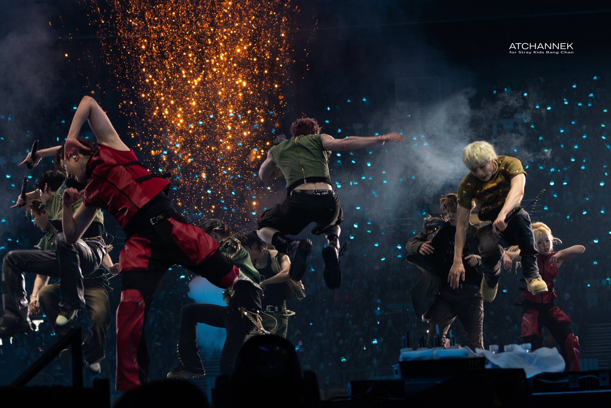 atchannek's tweet photo. 260801
RUN IT SEOUL D4

#BangChan #방찬 #バンチャン
#StrayKids #스트레이키즈
#RUN_IT #RUN_IT_SEOUL https://t.co/P2cRJw511d