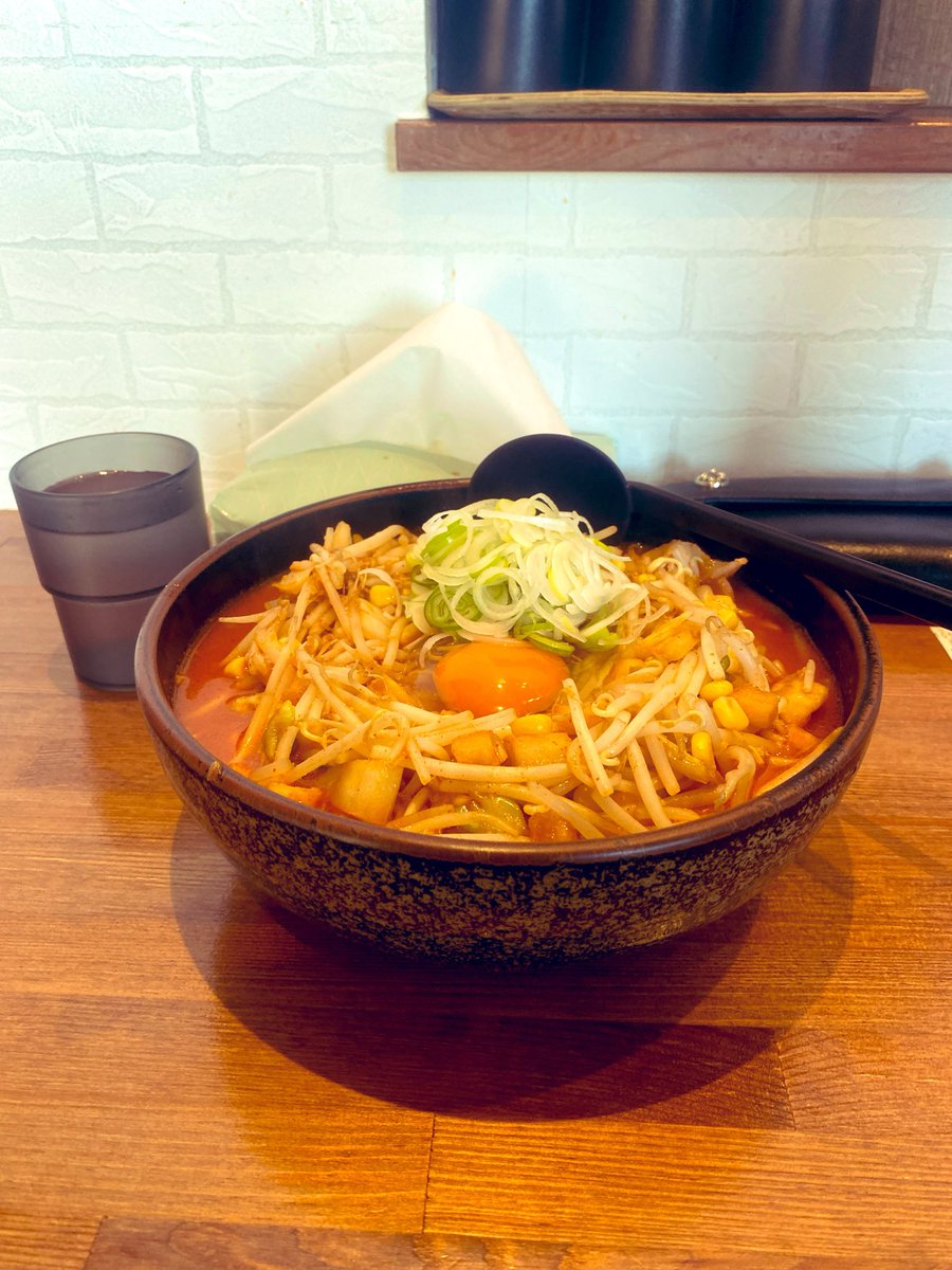 prius9151's tweet photo. キムチ納豆ラーメン

食べて腸活になるので実質カロリー0😌

#柳家 https://t.co/XxguVUMWB2