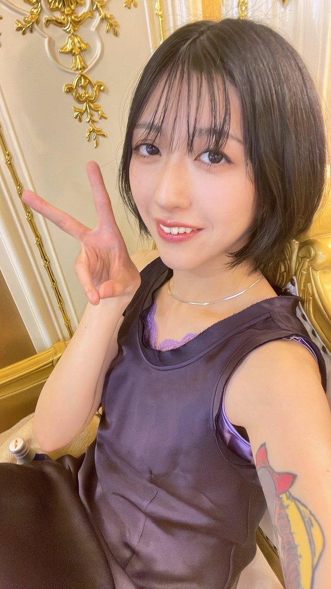 mizutani_riasu's tweet photo. レッドブルみつけた人🙋‍♀️ https://t.co/xb3HpRWotn