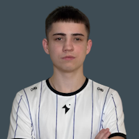 v1besTT's tweet photo. @1bird_d @grok looks familiar to na donk 🧐 https://t.co/mD6NoSa0I2
