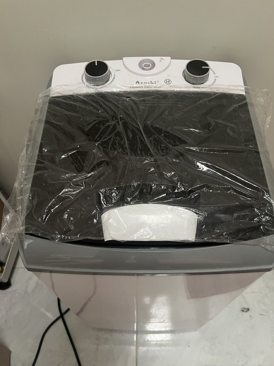 tmymieu's tweet photo. WTS Mesin Cuci Mini Arashi AWM 452A (4.5 KG)
• Kondisi normal &amp; siap pakai • Dus, selang, dan spinner lengkap 
Harga: Rp350.000 (nego tipis)
📍Pondok Cina, Depok (dekat UI) 🚚 COD / kirim via ekspedisi 📲 WA: 0895408983388

#WTS #Preloved #MesinCuci #Depok #UI #Kos https://t.co/qpgw2FUvhB