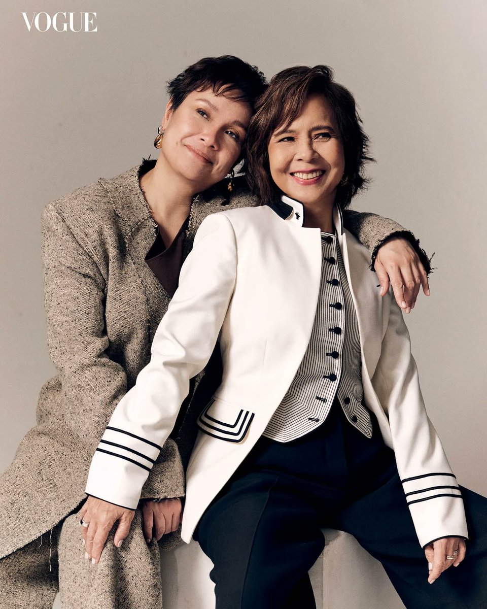 latest_chika's tweet photo. FILIPINAS REPRESENT 🇵🇭💜

Liza Soberano and H.E.R. grace the latest issue of Vogue Philippines alongside acclaimed actresses Lea Salonga and Dolly De Leon. https://t.co/xF0VOackEf