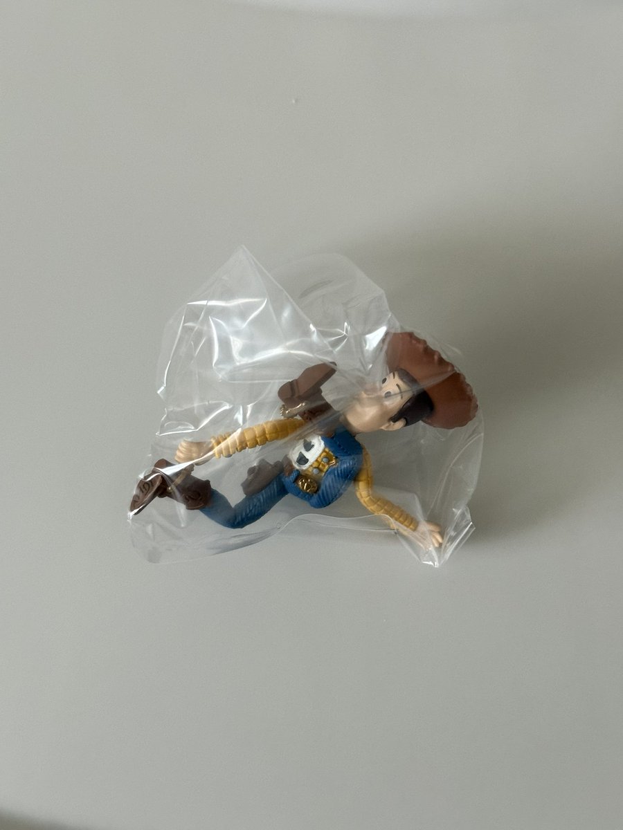 _riii06_'s tweet photo. 【ガチャ交換】
トイストーリー
譲：
◯アンディが来た！ 第1弾
　ウッディ

求：
◯アンディが来た！ 第1弾
　スリンキー

◯また、アンディが来た！  第2弾
　バズ（最優先）
　ハム+グリーンアーミーソルジャー
　レックス

郵送希望です。
お気軽にお声がけください。 https://t.co/9Qr6NOEyjW