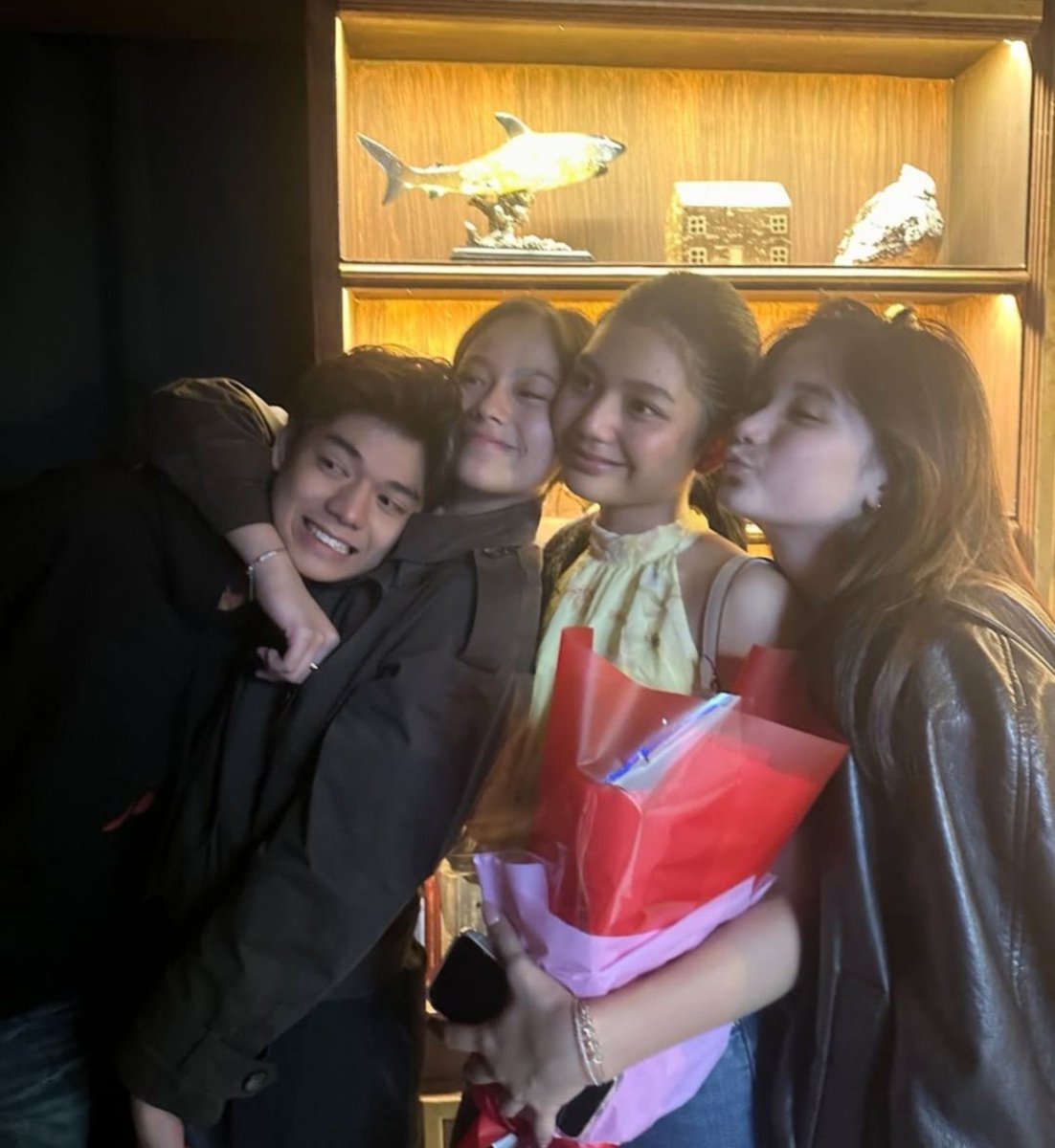 ocramspmcy's tweet photo. ang cutie naman 🥹🤏 #MarcoMasa https://t.co/H6gvWoDGom