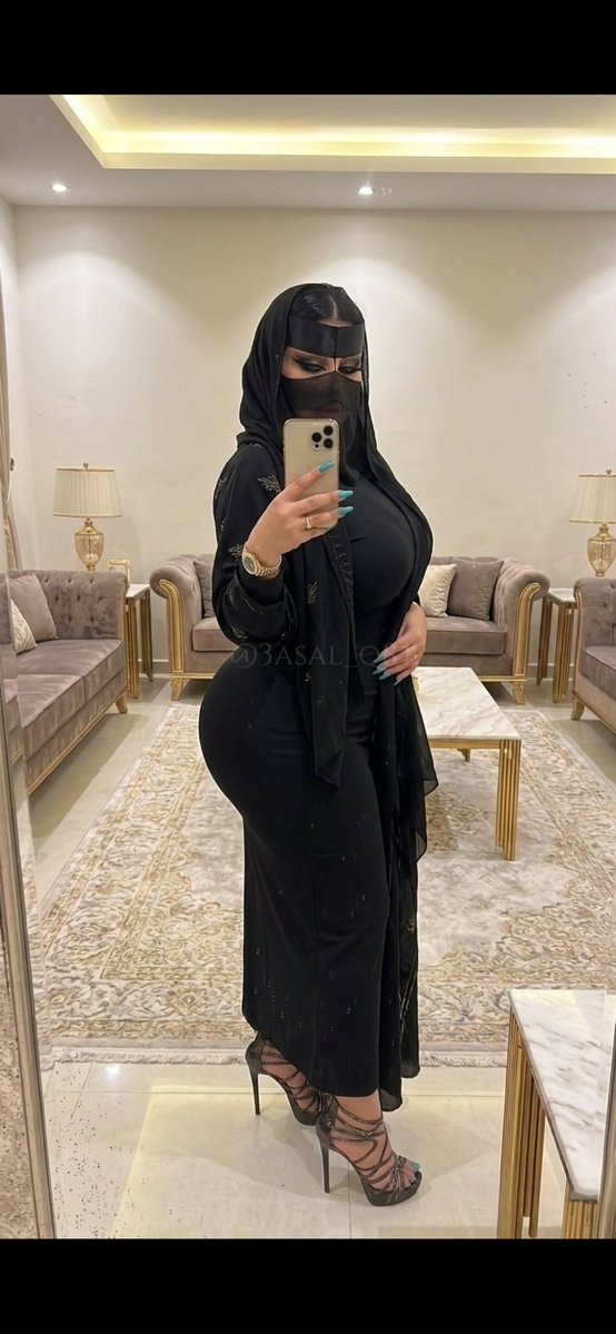 0uni5's tweet photo. لاحد يعترض بنتنا الشيخه بنت الشيوخ👌😍
@SAlmhrt87023 https://t.co/cQE55VOaGk