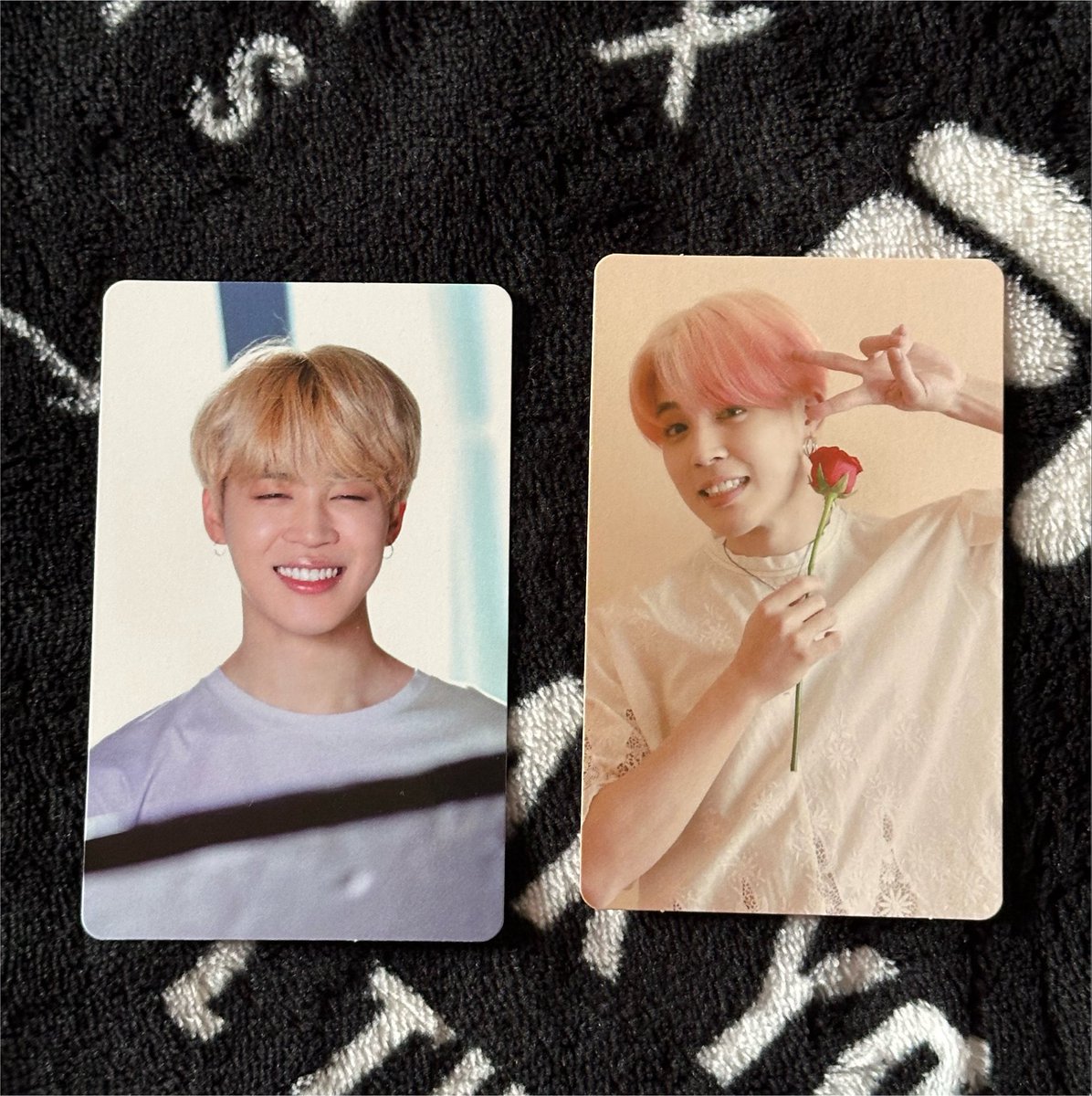 jikookcart's tweet photo. ꒰ wts • lfb • ph • bts ꒱

memories of 2017 &amp; 2019 set - jimin

☁️ ₱2500

x sensi
prio payo
reply mine / dm me 💌 https://t.co/SaAlt5lU0o