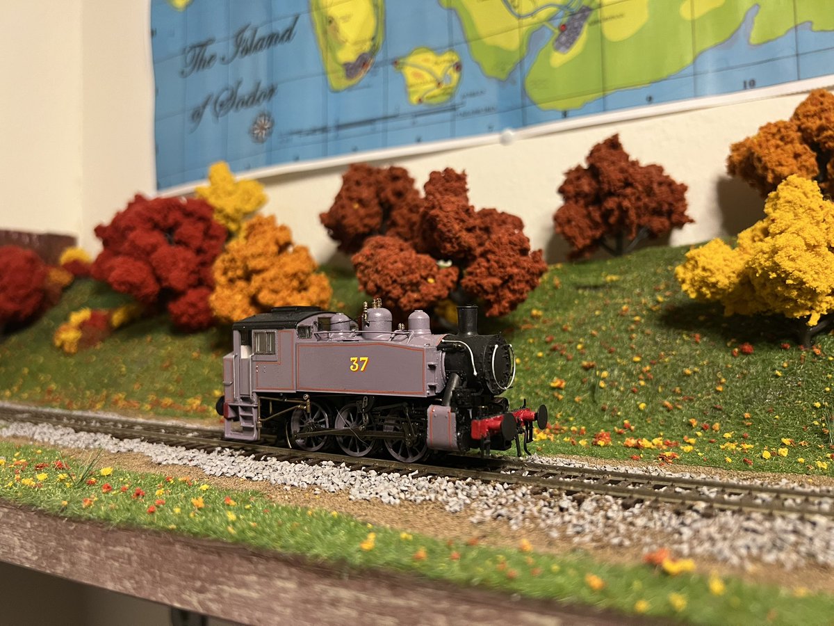 Thomas8549801's tweet photo. Some photos of my other models! https://t.co/BXon1JDzKc