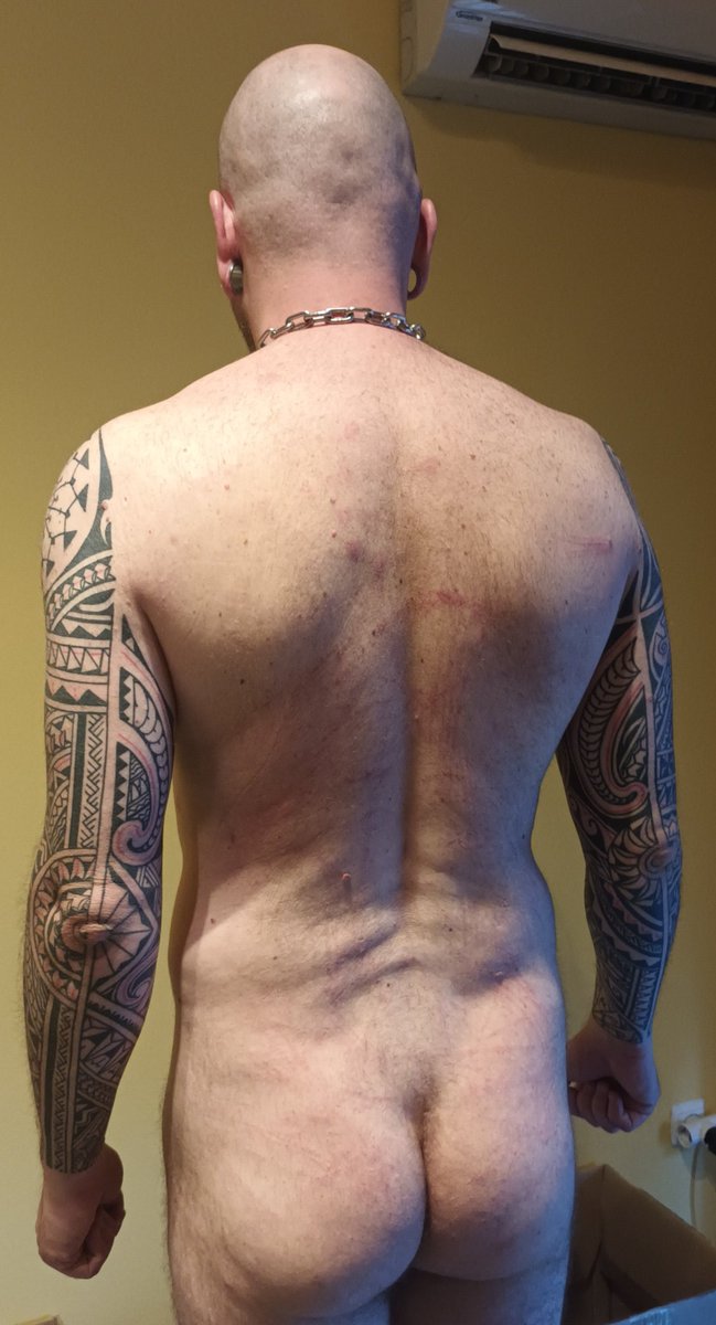k_akis74281's tweet photo. Saturday session
#switch #sub #pierced #inked #shaved #flogged #booted #discipline #whipped #pervert #bdsm https://t.co/Wq5EphkdAa