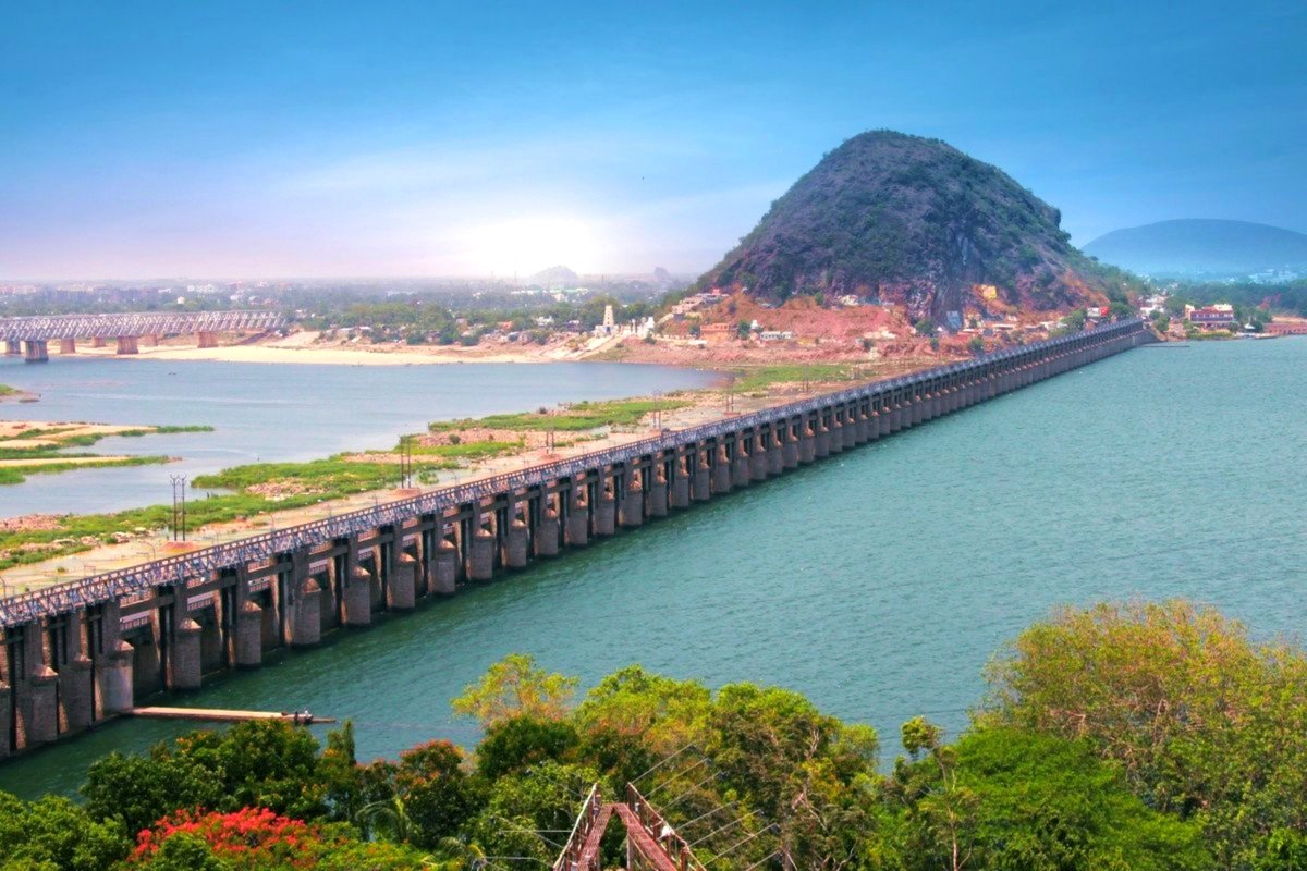 AndhraNexus's tweet photo. 🚨 The Social Impact Assessment (SIA) for land acquisition has begun for the Vijayawada Metro Rail project.

The Phase-1 corridors include PNBS–Gannavaram and PNBS–Penamaluru.
Public consultations will be held soon.
#AndhraPradesh #Infrastructure #Metro https://t.co/9SO4mLDbO7