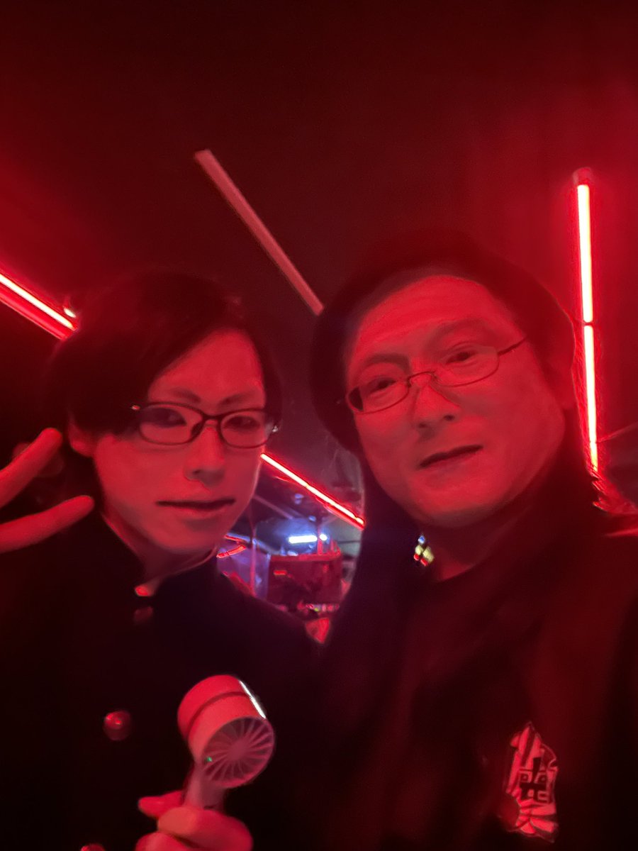 KonnoWataru's tweet photo. 会長と合流。（初対面）
迎撃体制… https://t.co/pFun7hwGaS