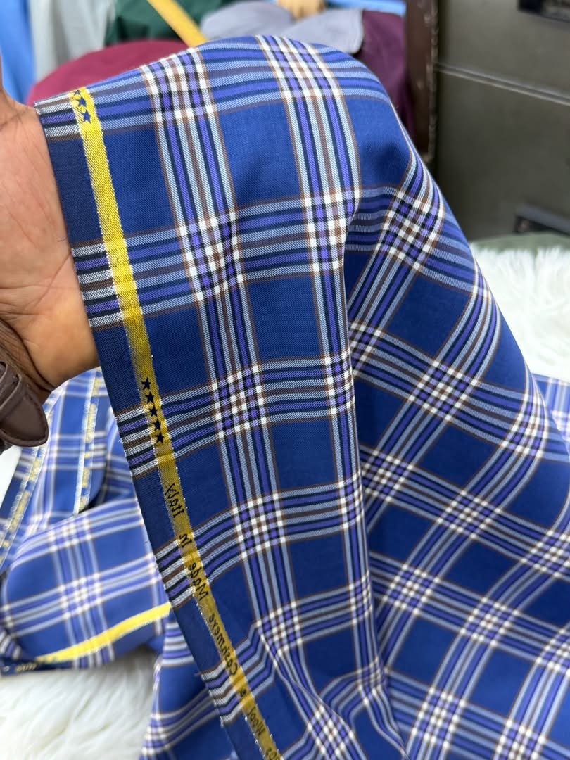 oalabama2015's tweet photo. High Quality Pure Wool Cashmere 🔥💥💯 
Available in different colors and designs 
Consistent quality and reliable supply 
Nationwide delivery 💯 🚚 
DM and place your order now!!!

Add: Awotuyi complex, Beside Zenith Bank, Unity Road, Ilorin. https://t.co/b3v37BA6RS