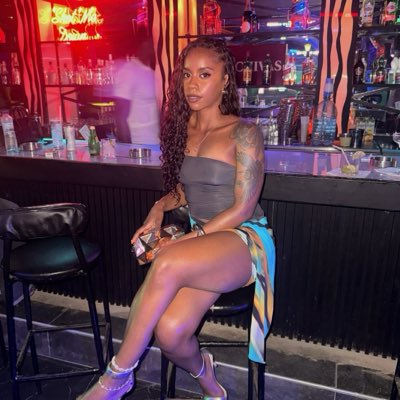 christabelleja's tweet photo. #NewProfilePic https://t.co/F6QQrNky9B