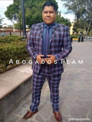 e1manzanas's tweet photo. @JorgeJaeger10 @CruzAzul Le robo el traje al abogado? https://t.co/ojjL9mp9Rg
