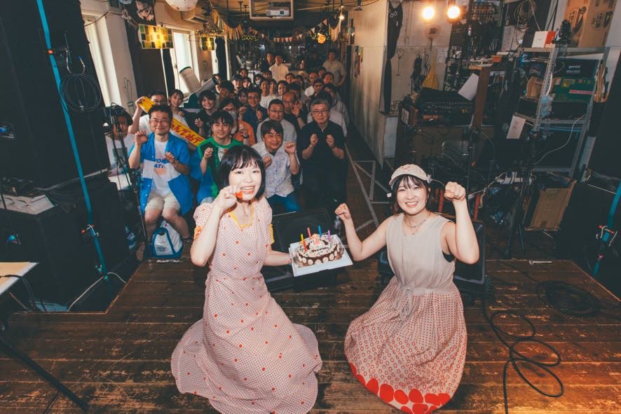 nyanzoudeshi's tweet photo. 大好きで大切なみんなと
新しいスタート(フリー＆誕生日)
を迎えられて幸せすぎる！！！！！

本当にありがとう！！！！ https://t.co/YwhHNcdrQW