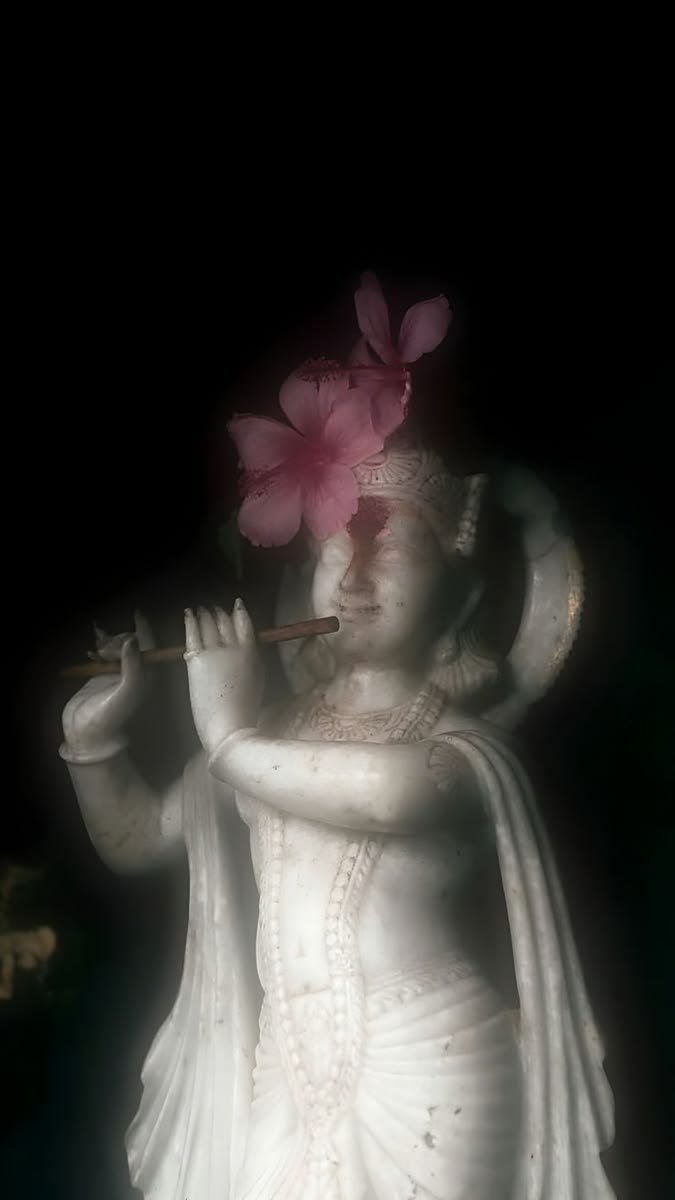 KrishnaGau_'s tweet photo. Sakhii   itna sundar shabd utna hi sundar emotion jura h krishna se jura h So Sakhi dhanyawad un chailbihari ko hame sakhi  swikaara aur phir humko tum sab sakhiyon se milaya   ek alg hi kuch prem h sabka sbse sab bas hamesha ek dusre ki prasannta ki prathna krti h , .........👇 https://t.co/KpmyaWQx5B