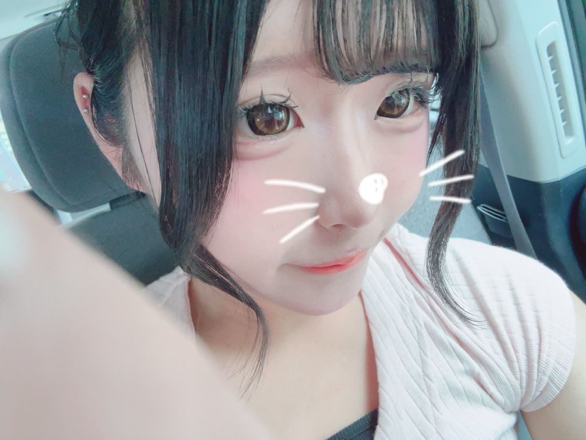 niraa3434's tweet photo. #おなぺ  #オナペ みんな顔ほしい顔欲しいってうるさいこんだけ無料で渡すからこれ以上なんかあるなら動画でも買って https://t.co/2ouR4JXTnb