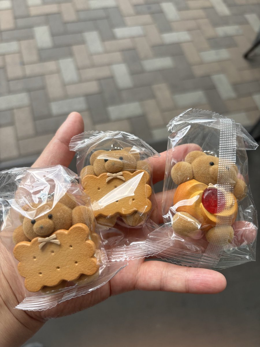 MDoubu2's tweet photo. 地元に帰ったら、、、！メイリーパーラーちゃんがあるだと、、、？そして神引きで満足で帰宅🥰 https://t.co/VqZMq4Okpv