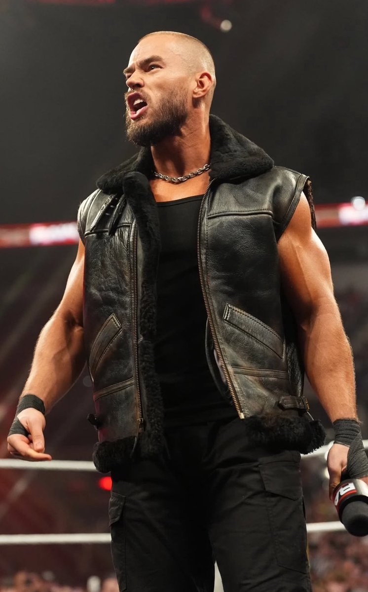 Jaded_Legends's tweet photo. Happy 29th birthday to the WWE superstar with the most untapped potential @_Theory1 https://t.co/ifxpTQmNaQ