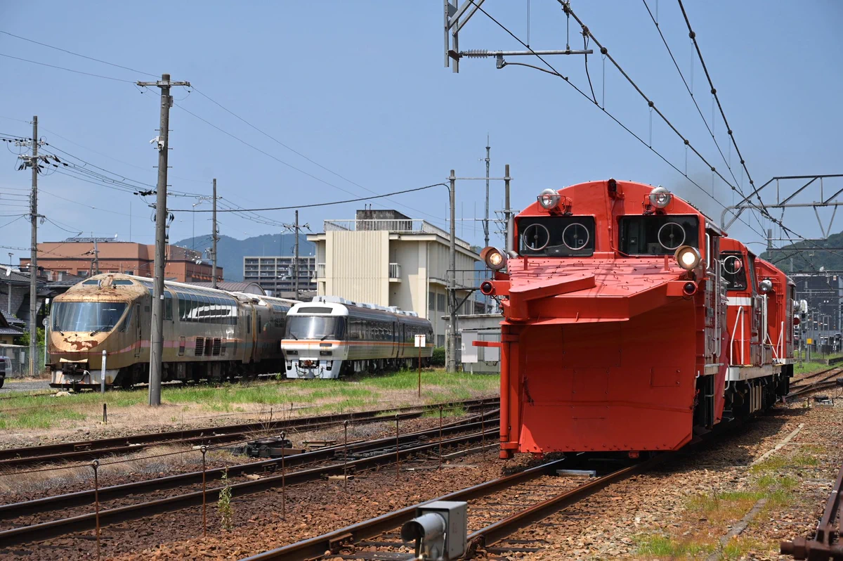 舞鶴車軸 くもろはん。 on X: 