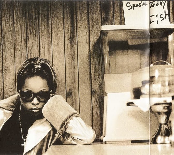 SebastianAvenue's tweet photo. Share My World, Mary J. Blige. https://t.co/ZUdvjMaVVm