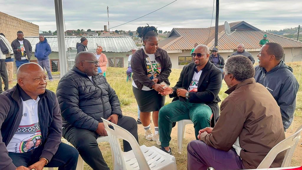 vote_ifp's tweet photo. 🐘🐘🐘🔴⚪️⚫️🟢🟡⚪️🔴

Abaholi beqembu i-IFP bavakashela izikhungo zokuvota ezahlukene bayohlola ukuqhubeka kokubhalisela ukuvota njengoba kuyimpelasonto yokugcina yokubhalisela ukuvota okhethweni lohulumeni basekhaya oluzoba mhlaka 4 November 2026.

#SisebenzelaWena #RegisterToVote #2026LGE #2026VoteIFP #IFPInGovernment #ServiceDelivery #LocalGovernment #IFPYB #IFPWB #SADESMO #SisebenzelaWena #RegisterToVote #2026LGE #2026VoteIFP #IFPInGovernment #ServiceDelivery #LocalGovernment #IFPYB #IFPWB #SADESMO