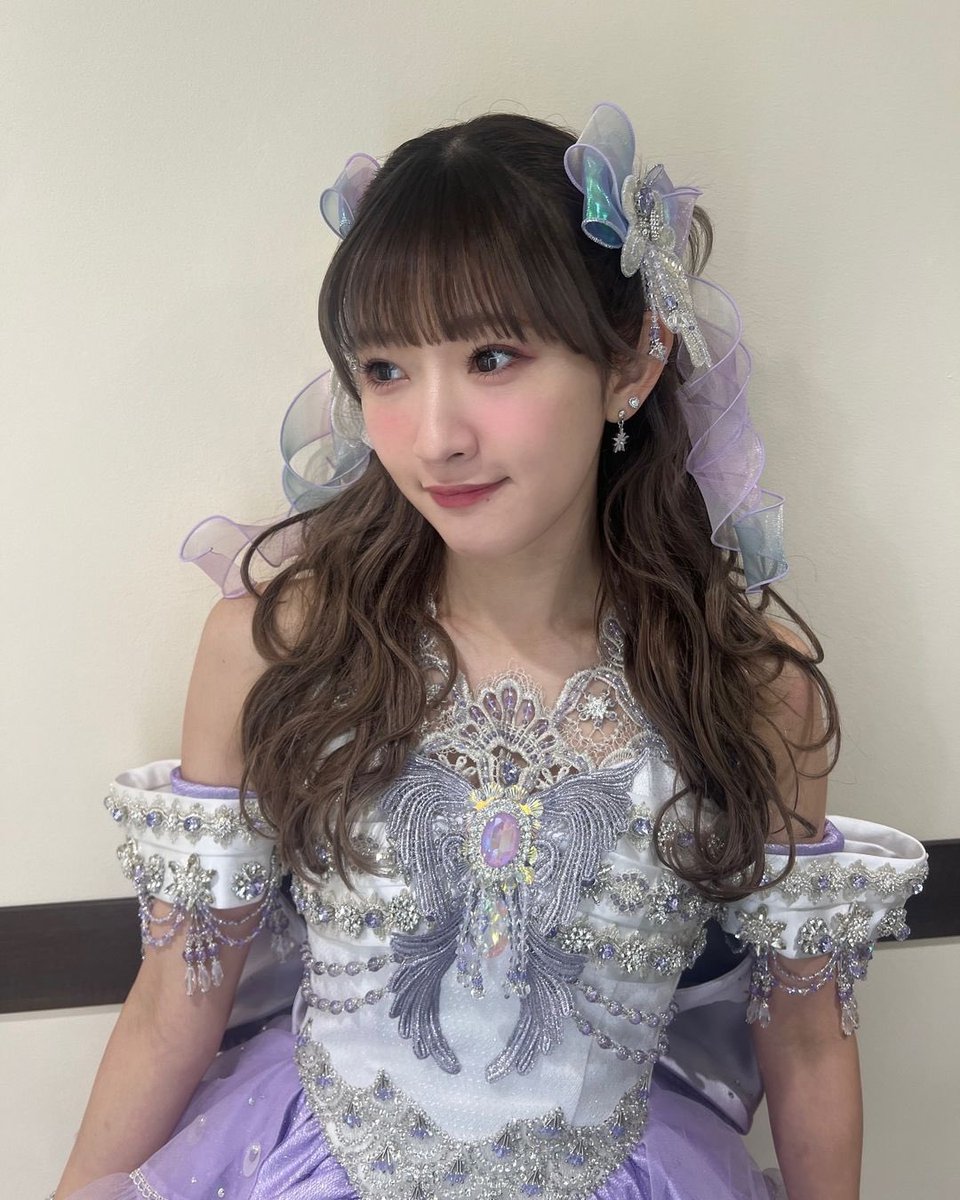 Kaeritakunaina_'s tweet photo. この世で一番可愛いアイドル衣装は、川村文乃さんの卒業ドレスです。異論は認めません。tanakadaisukeさんは神です。
#川村文乃 #アンジュルム https://t.co/O05iJtyTUA