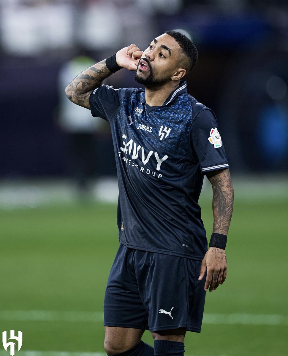 futebol_info's tweet photo. 🚨🇸🇦 Al Hilal deseja negociar MALCOM e quer RAYAN como substituto.

O clube saudita pretende colocar Malcom no mercado. O atacante de 29 anos está FORA dos planos do técnico Inzaghi.

Rayan é visto como substituto ideal pelo Al Hilal, que planeja apresentar uma proposta ao Bournemouth nas próximas semanas.

O clube saudita sabe que precisará fazer um alto investimento para contratar o jogador de 19 anos que está nas graças de Ancelotti, mas está disposto a não medir esforços.

🗞️ @geglobo | @cahemota 
📸 Al Hilal | Bournemouth