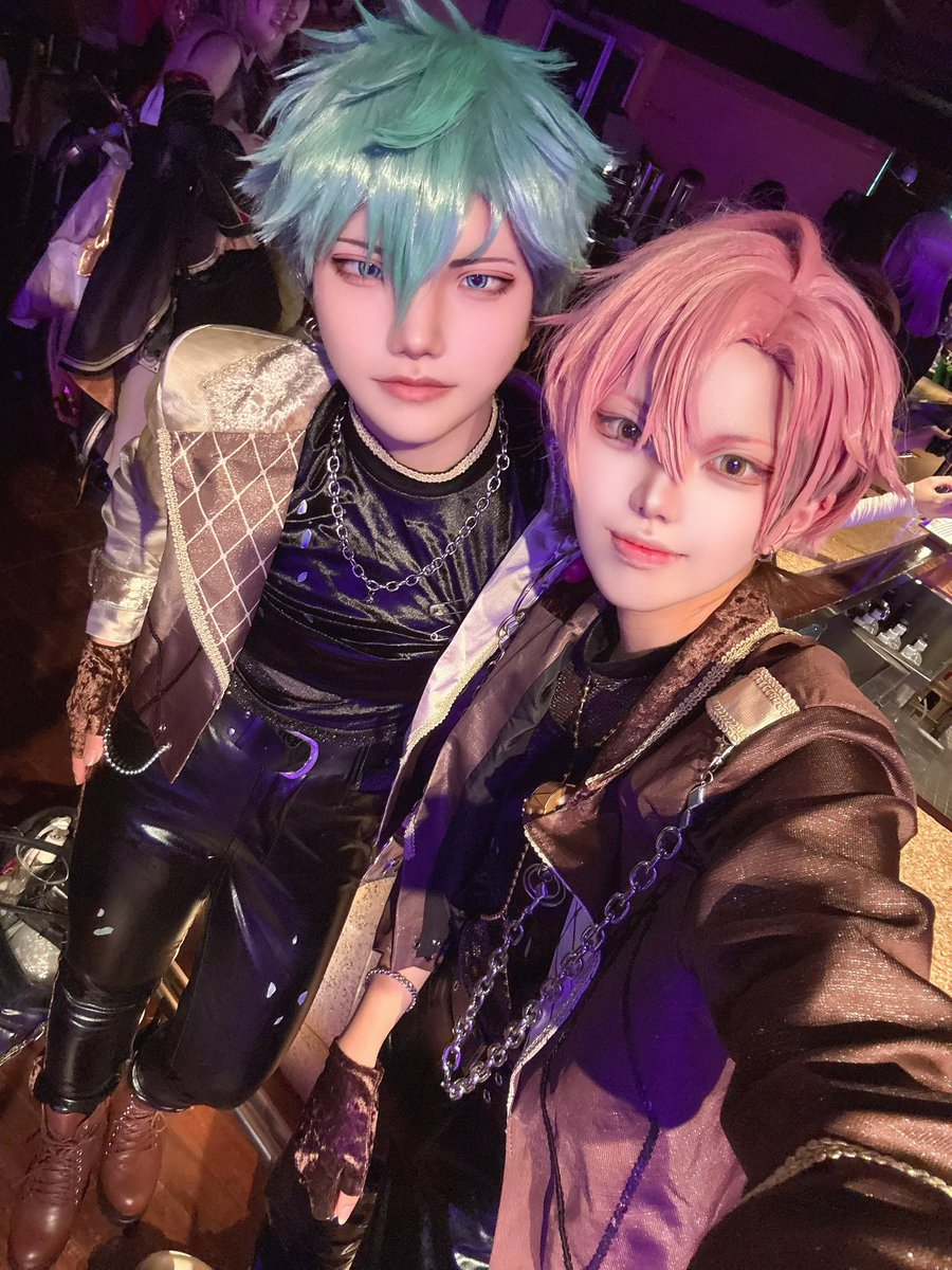 iiiixmr's tweet photo. ATCいました〜！
久遠と一緒に撮影してもらった🦌🍸💚
 #アコスタATC https://t.co/xYwFPc5Dpn