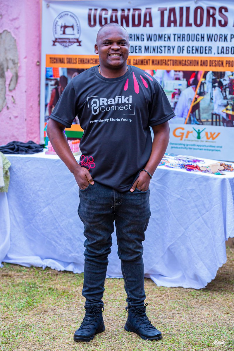 SsejjengoFrank's tweet photo. Yesterday I joined colleagues for #Rafikiconnect at Uganda Tailors Association offices in Mpererwe Tula road. 

The tagline is ‘Philanthropy starts young’ https://t.co/OzYYEBkuGW