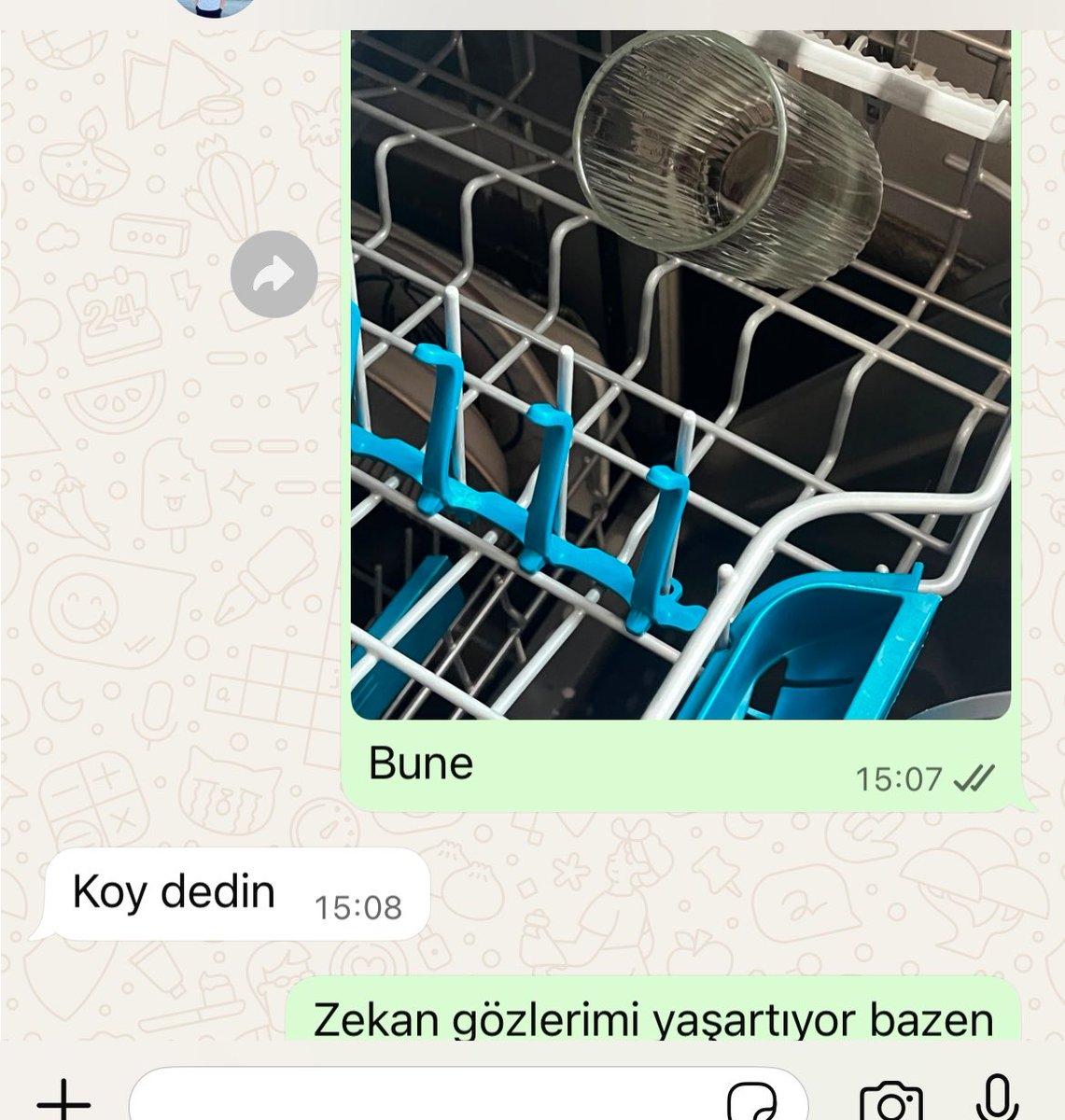 ddamlannz's tweet photo. Erkek kardeşim (17) 
Açıklama bulamadım ya https://t.co/XM6Ekg4lAX