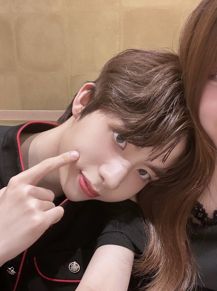 dl8_pu's tweet photo. ♡٨ـﮩﮩ٨ـ♡ﮩ٨ـﮩ🫀💕✨✨ https://t.co/yiQa5YoC5U