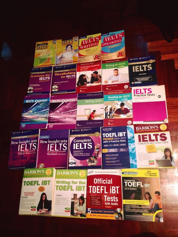 cattodata's tweet photo. ต้นโพสต์น่าจะได้ไฟล์เสียงแล้ว แต่อยากเสริมว่าชอบเล่มนี้มากๆ Cambridge IELTS ที่ต้นโพสต์แชร์ ตอนฝึกไอเอลใหม่ๆ ก็เรียนจากเล่มนี้แล้วฟังเสียงไปด้วย ฟังตลอดเวลา ช่วยได้เยอะเลยค่ะ กับเล่ม Cambridge IELTS ที่รันเลขไปเรื่อยๆ 555 ตอนนี้น่าจะ Cambridge IELTS 20 

วันก่อนในเฟสมันขึ้น memory มาให้เมื่อหลายปีที่แล้ว ตั้งแต่สมัยมหาลัย 5555 ตอนสอบไอเอลแล้วได้ไปเรียนแล้ว ได้ 6.5 ปุ้ป คือเลิก!! ขายยกแผง นี่ผมซื้ออะไรเยอะแยะ แต่ยกเว้นเล่มต้นโพสต์ ชอบมาก เก็บเป็นที่ระลึก 

#IELTS #ฝึกภาษาอังกฤษ