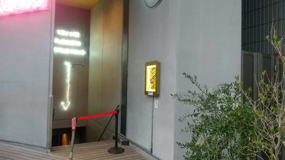 RTEJ60S's tweet photo. コーリングスのライブ
楽しかった～  いぬさんの照明もカッコ良かった
このままのテンションで維持したいね
楽しすぎて…ライブ中の画像とか、動画を撮るの忘れた～(*´ー｀*)
まー手ブレ感満載なのが自分ですので(*´ー｀*) https://t.co/d3KwjvO5dS