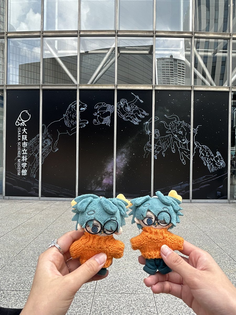 kimini_sekai's tweet photo. 今日は大阪市立科学館に行ってきた！
小学生の修学旅行振りに来たけど、いろいろな展示があって、大人になってもめちゃくちゃ楽しめた◎
天の川カレーとわたあめソーダも可愛くて美味しかった🍛🩵 https://t.co/dwPpL9BuE2